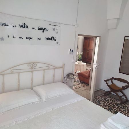 Dimora Dei Nonni 199 Bed and Breakfast Monopoli Eksteriør billede